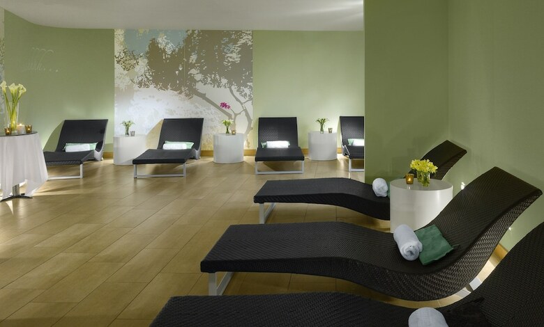 Hotel Farnham Estate Spa & Golf Resort