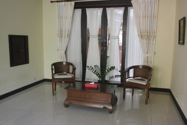 Hotel Ubud Cottages Malang