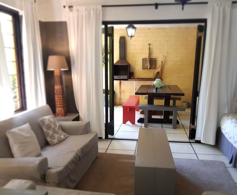Hotel Hornbill House