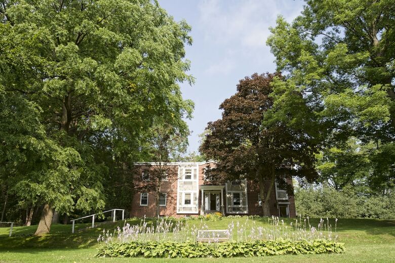 Hotel Westover Inn