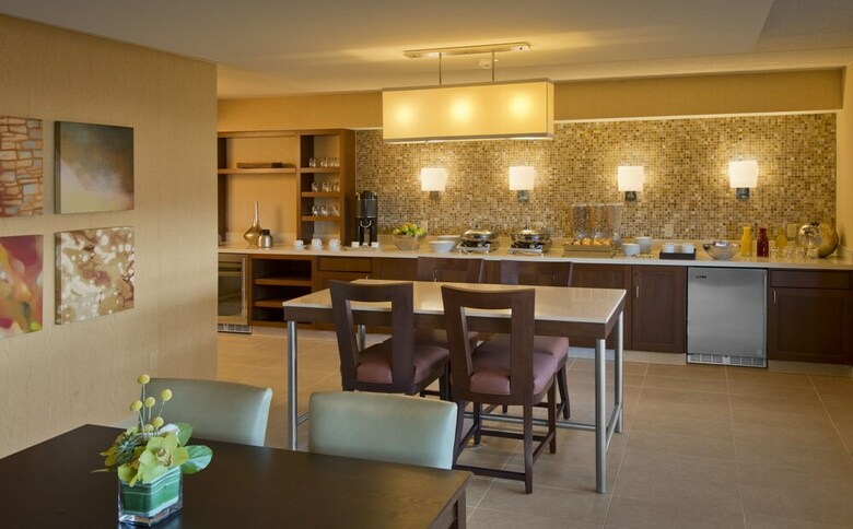 Hotel Doubletree By Hilton Boston North Shore