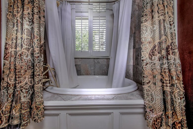 Bed & Breakfast The Black Walnut B & B Inn