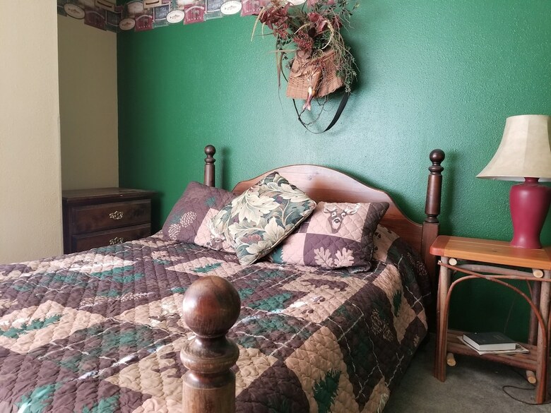 Motel Sourdough Lodge