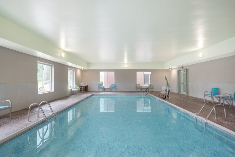 Holiday Inn Express Hotel & Suites Frankfort
