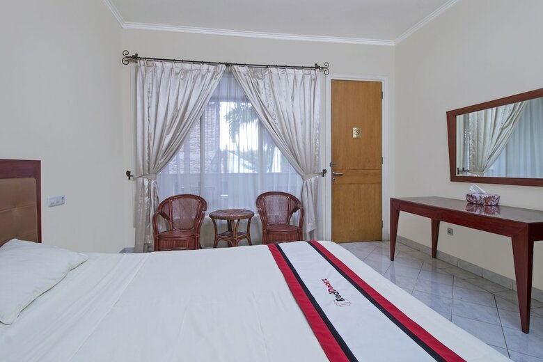 Hotel Reddoorz @ Pejaten Raya