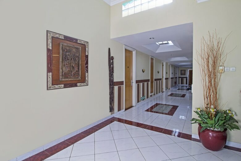 Hotel Reddoorz @ Pejaten Raya