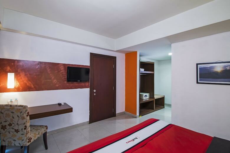 Hotel Reddoorz Plus Near Rs Pertamina