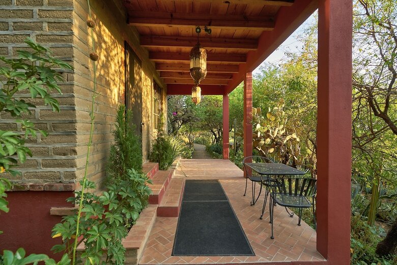 Hotel Sagrada Retreat