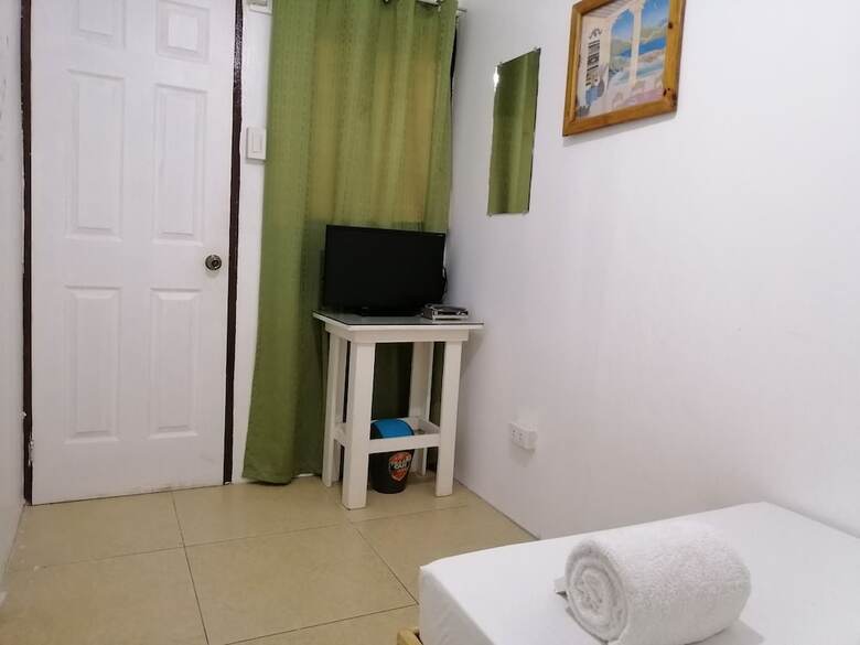 Hostal Yuj Inn - Hostel