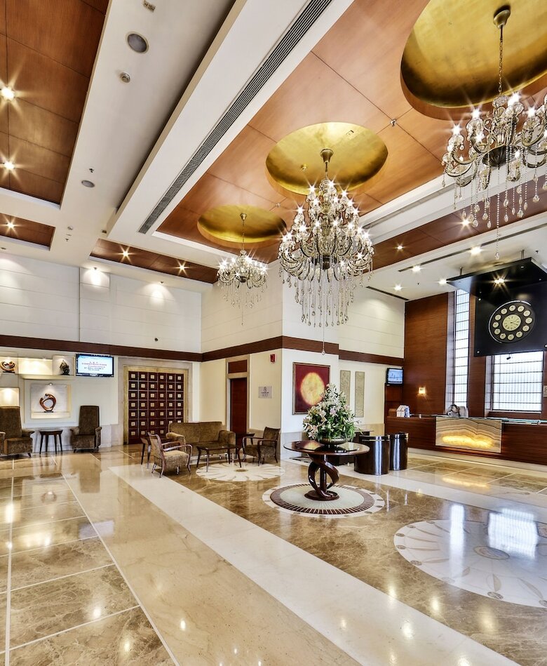 Hotel Regenta Central Klassik