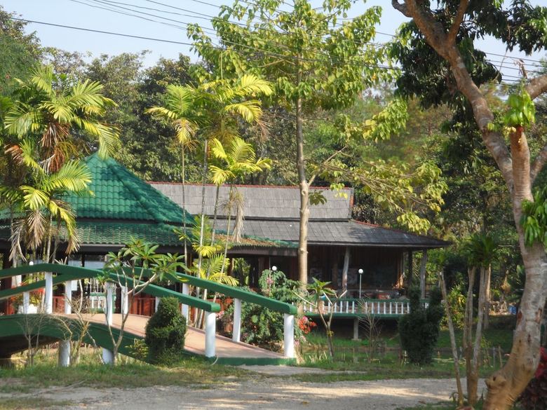 Hotel Khunnam Rimtarn Resort
