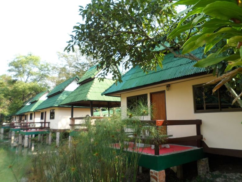 Hotel Khunnam Rimtarn Resort