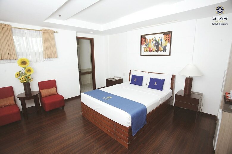 Star Hotel