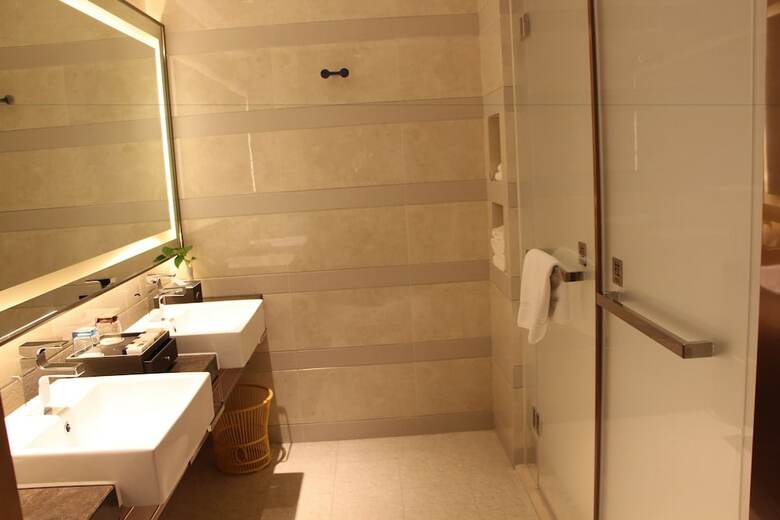 Golden Eagle Summit Hotel Yancheng