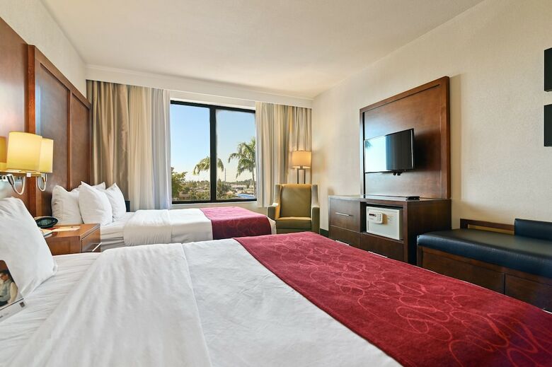 Hotel Comfort Suites Miami - Kendall