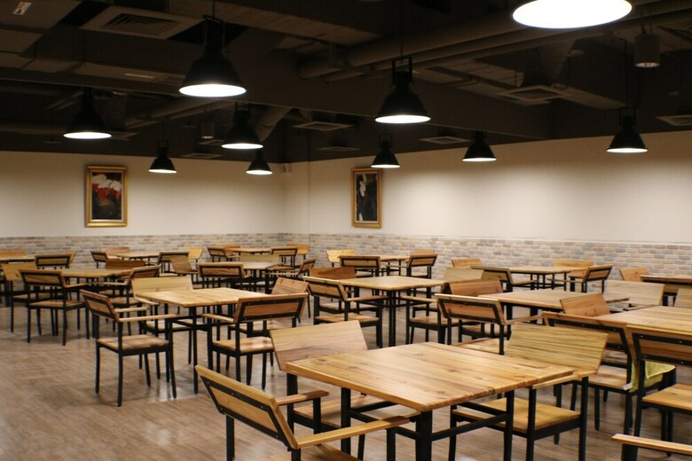 Chii Lih Hotel - Kaohsiung Love River