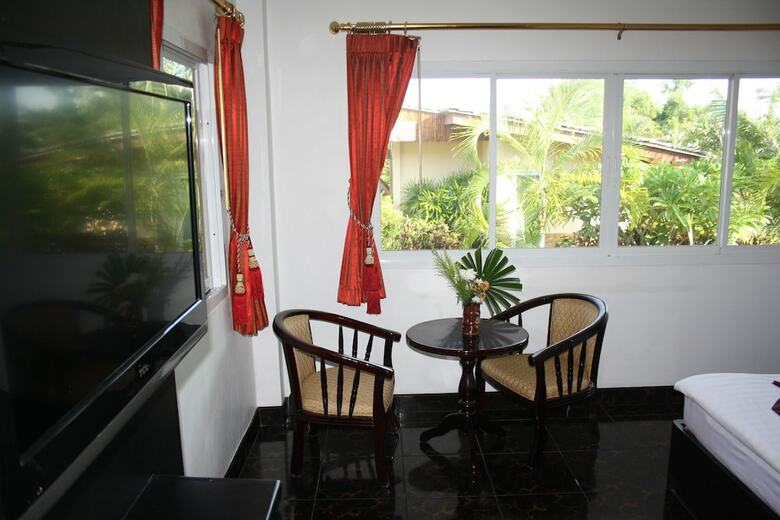 Hotel Ao Thai Resort
