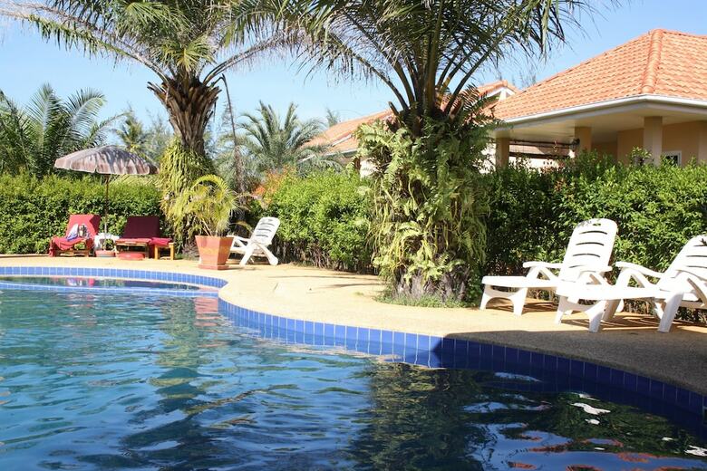 Hotel Ao Thai Resort