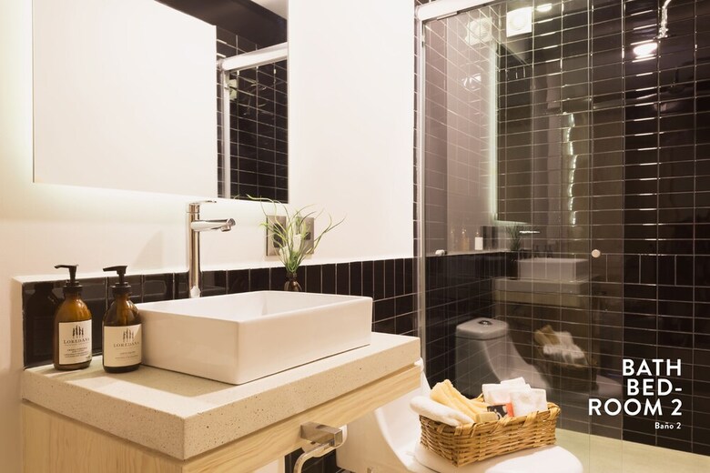 Apartamentos The Local Way, Condesa. Laredo 18