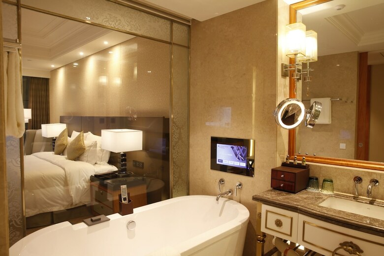 Hotel Wyndham Grand Xiamen Haicang