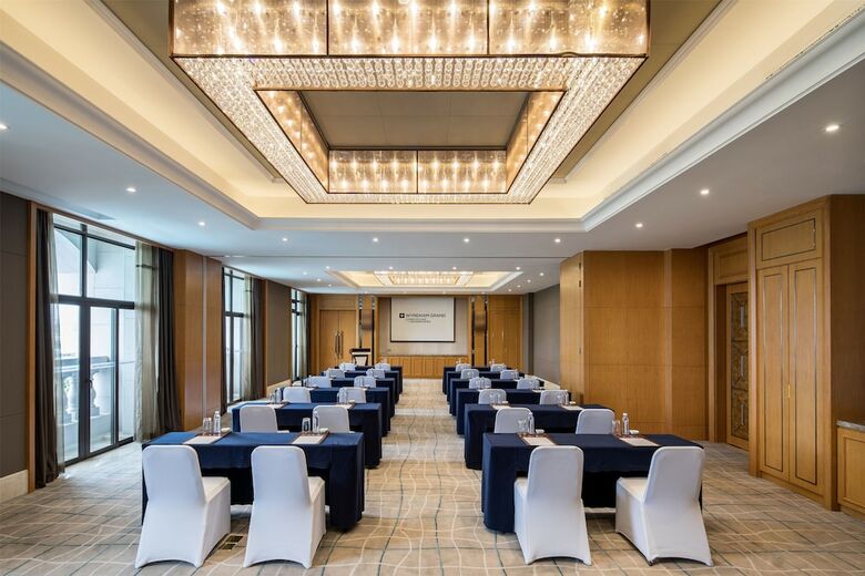 Hotel Wyndham Grand Xiamen Haicang