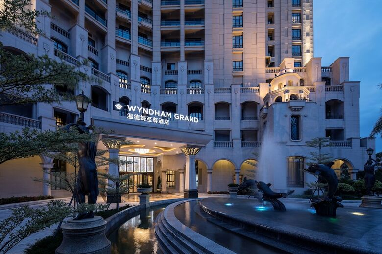 Hotel Wyndham Grand Xiamen Haicang