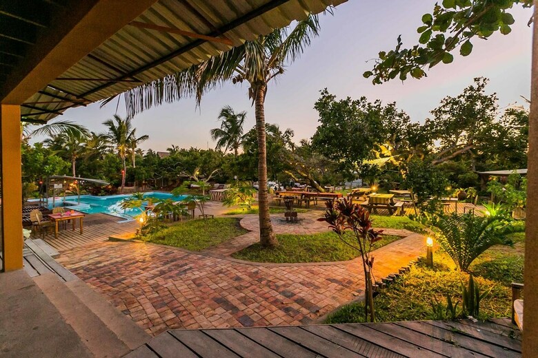 Hostal Mozambeat Motel