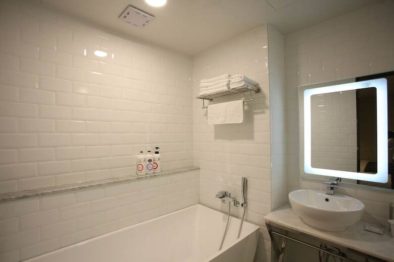 Mind Hotel