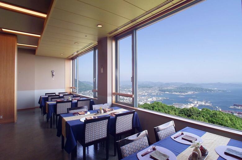 Yumihari No Oka Hotel