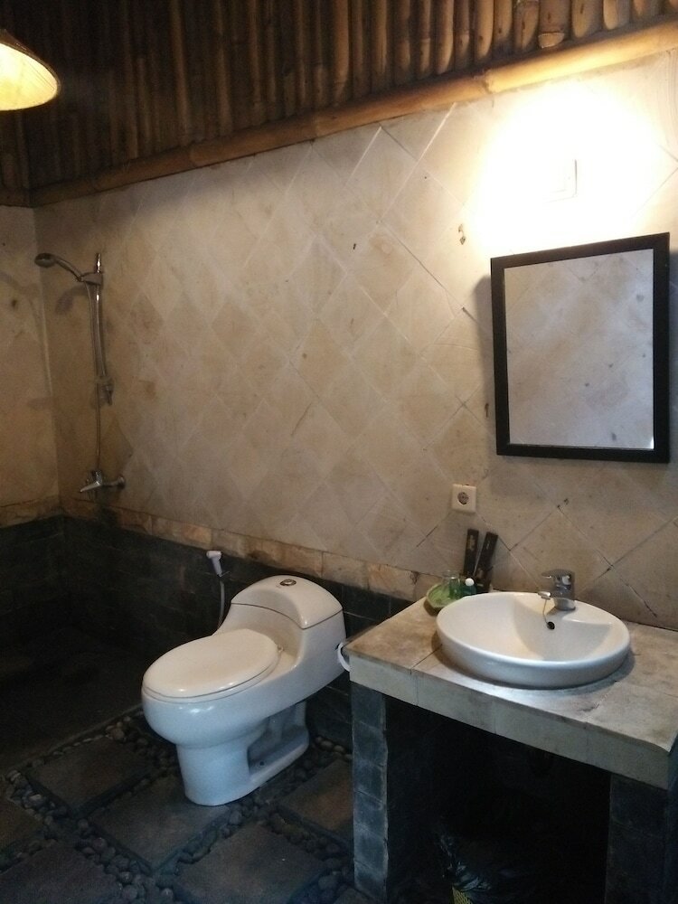 Hotel Bukit Alamanda Resort & Resto