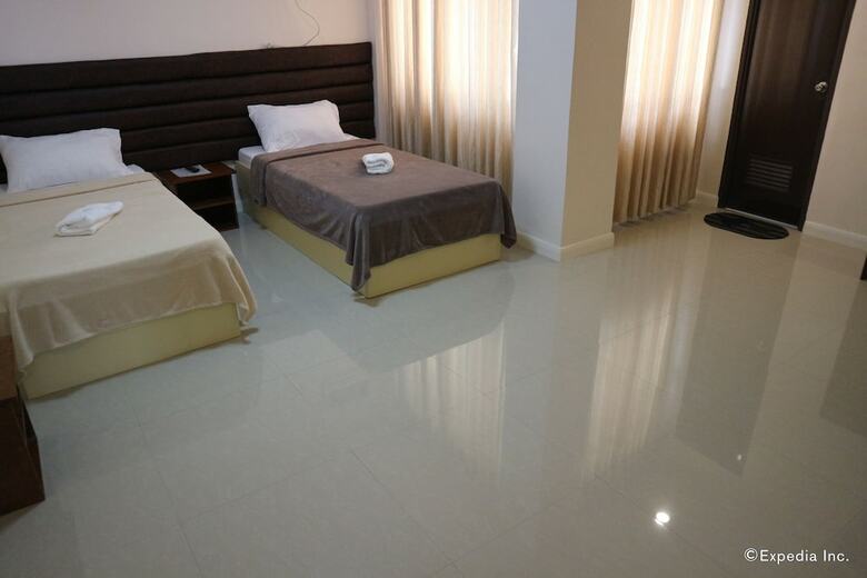 Hotel La Trinidad Pension House