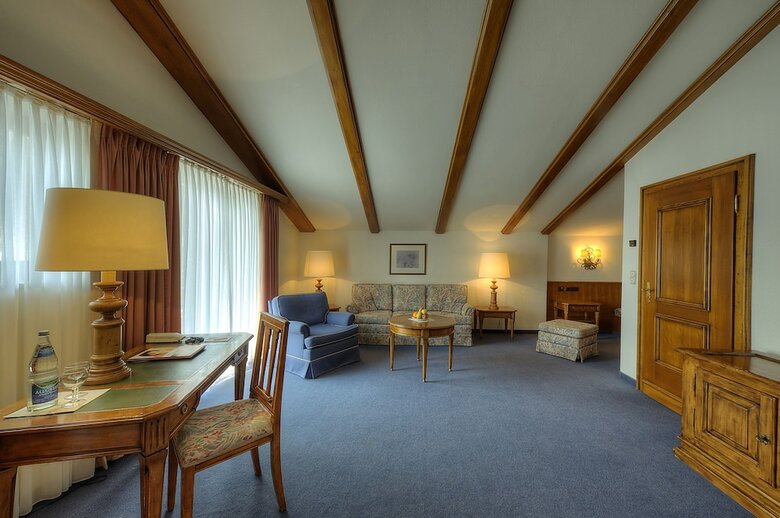 Hotel K�nigshof Health & View