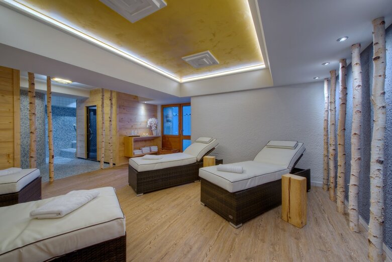 Hotel K�nigshof Health & View