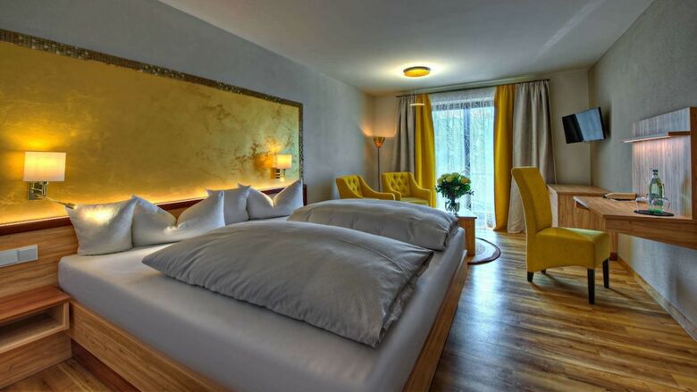 Hotel K�nigshof Health & View