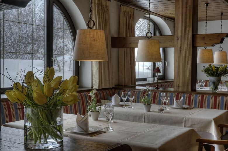 Hotel K�nigshof Health & View