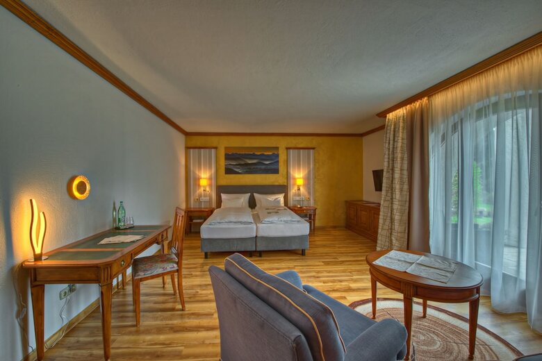 Hotel K�nigshof Health & View