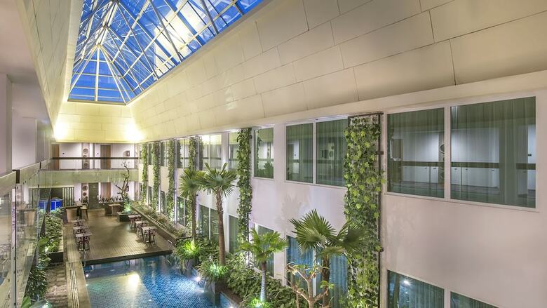 Hotel Holiday Inn Bandung Pasteur