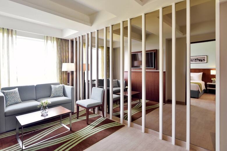 Hotel Fairfield By Marriott Indore