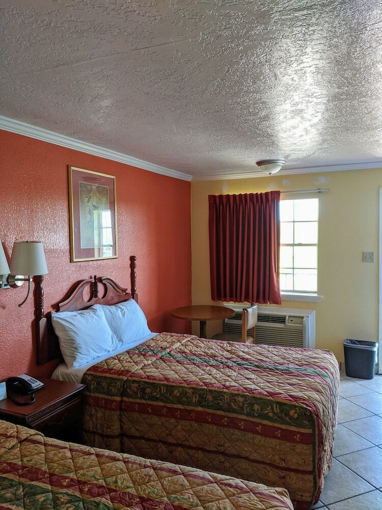 Motel Lake Houma Inn