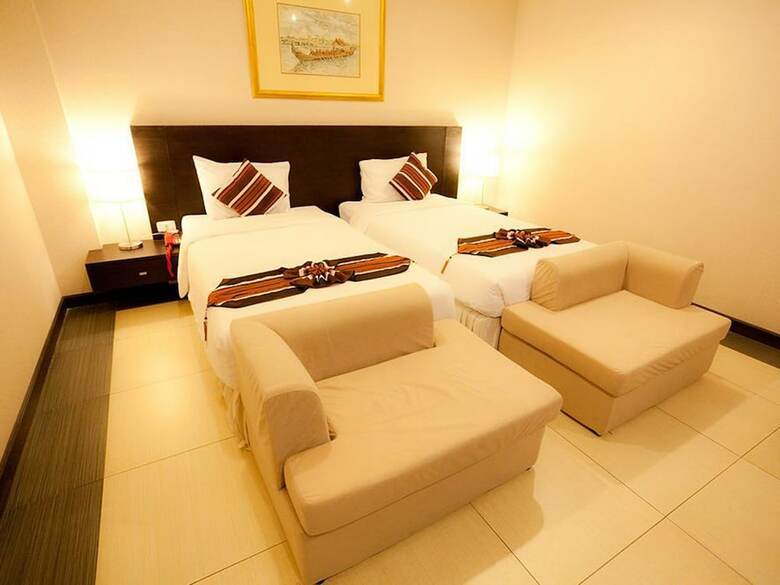 Hotel The Residence Airport & Spa