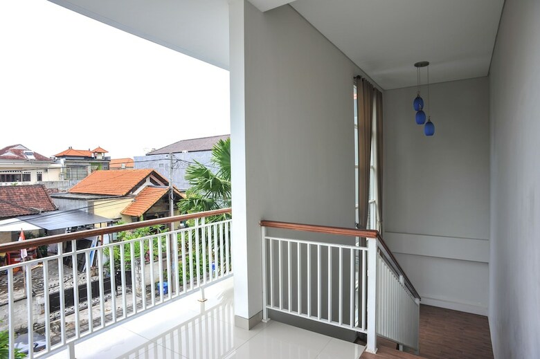 Hotel Airy Denpasar Selatan Tukad Asahan 14 Bali