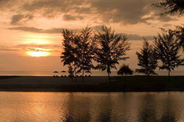 Villa Wanakarn Beach Resort & Spa