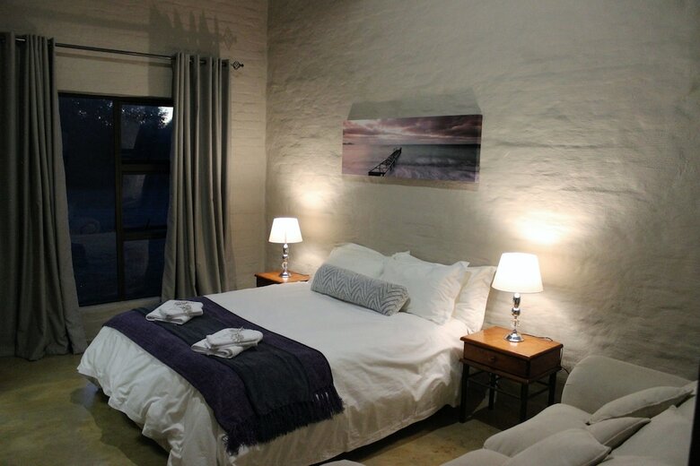 Hotel Ibis Way Guest House