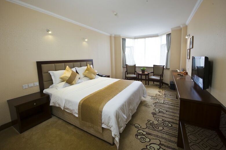 Chengdu Chengfei Grand Hotel