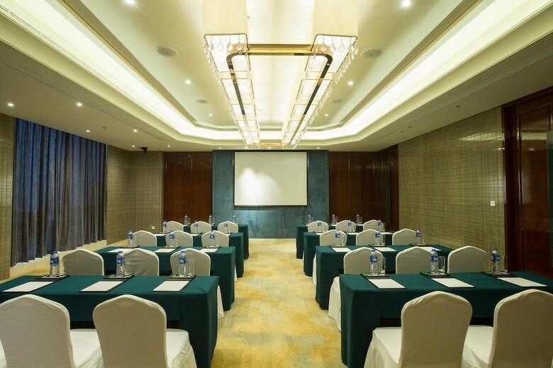 Hotel Golden Tulip Suzhou Residence