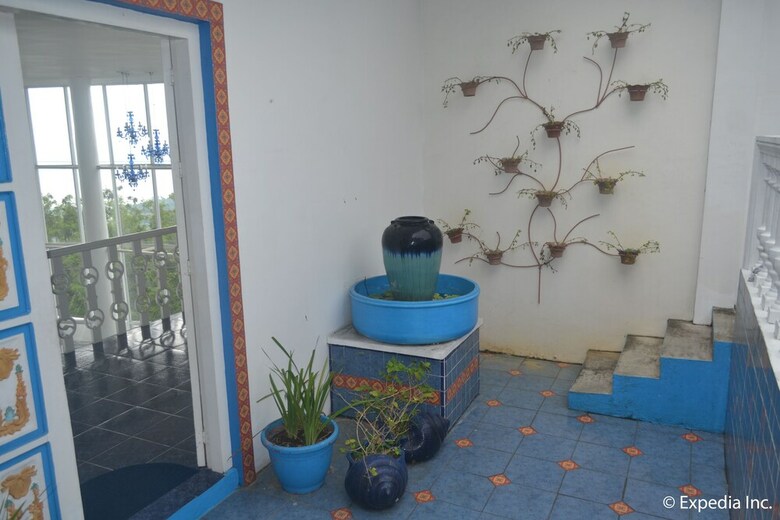 Bed & Breakfast Costiera Fermiliana Tagaytay