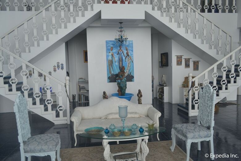 Bed & Breakfast Costiera Fermiliana Tagaytay