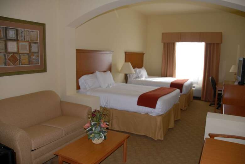 Hotel Holiday Inn Express & Suites Zapata