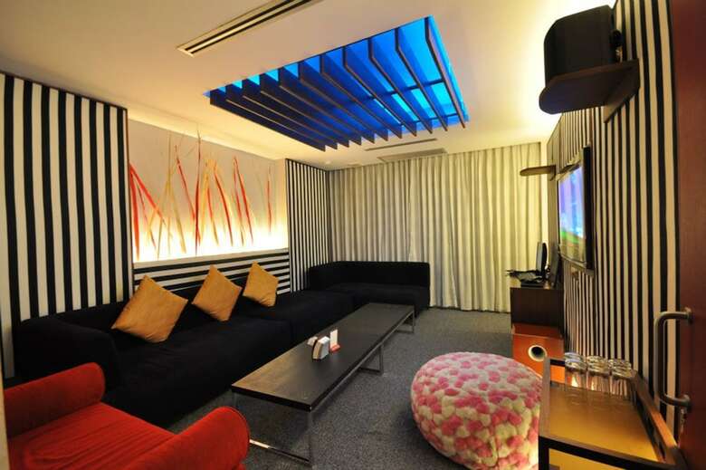 Narakul Resort Hotel