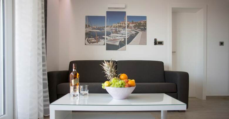 Apartamentos The Seasons Residence